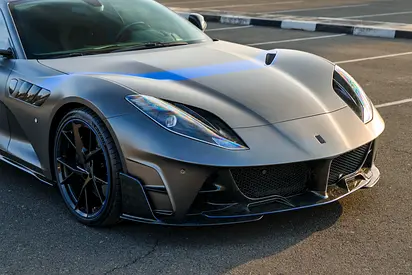 2019 Ferrari 812 SUPERFAST photo 5