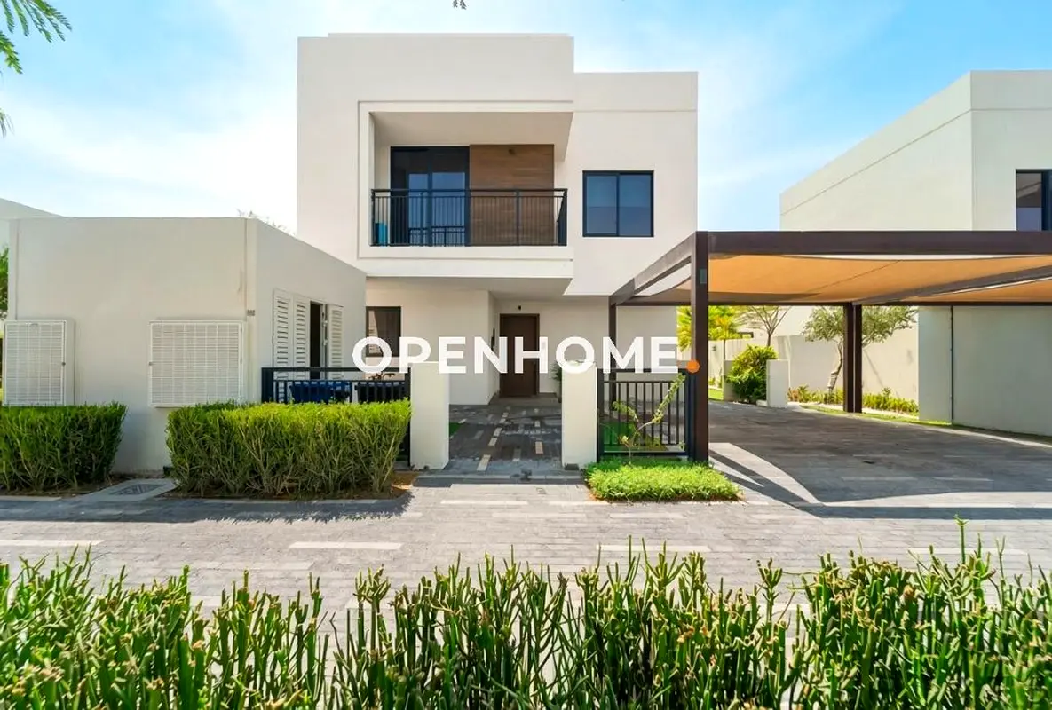 Contemporary Family Living-Negotiable Price