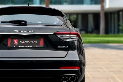 صورة 6 لـ 2022 Maserati LEVANTE