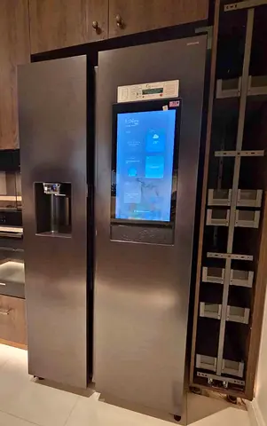 Samsung family Hub Refrigerator for sale
