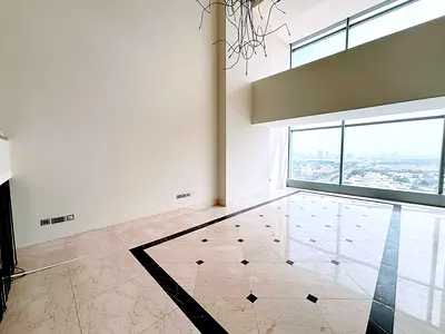 Large 3 Bed Duplex | Maid's Room | High Floor