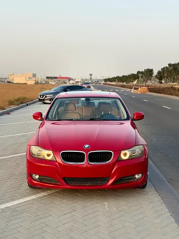 2012 BMW 3-Series 318i GCC Specs in Excellent Condition
