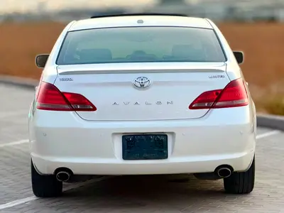 Toyota Avalon Limited 2009 GCC Specs