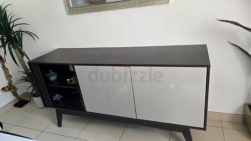Buffet cabinet