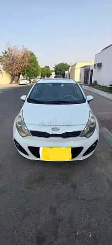 Kia Rio 1.5 Sport 2012 GCC sunroof full option Accident free family car for sale