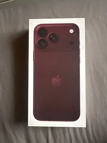iPhone 18 Pro max - 256GB burgundy brand new