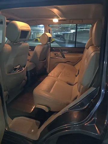 Mitsubishi Pajero 2016 GLS Top Line GCC Specs