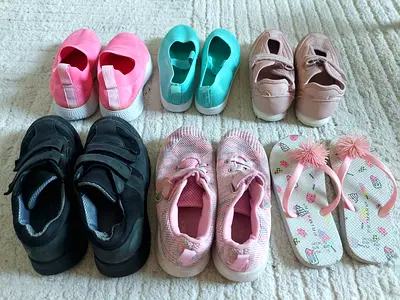 Girls shoes