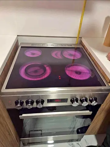 Beko 4 Hobs Electric Ceramic Cooker Oven Size 60x60 CM
