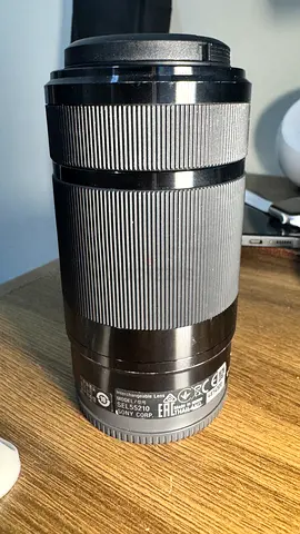 Sony lens SEL55210 (E 55–210mm f/4.5–6.3 OSS) for APSC