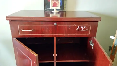 Fully furnished room for rent