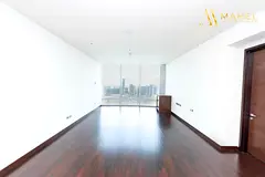 Burj Khalifa 2BR | Downtown Skyline View | Wooden Flooring