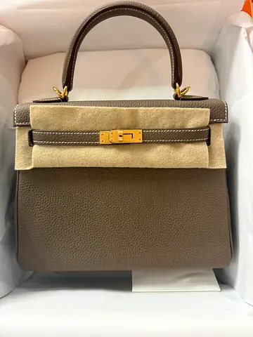Hermes Kelly 25 Etoupe Togo Leather (Store Fresh / Full Set / Oct 2026 Receipt)