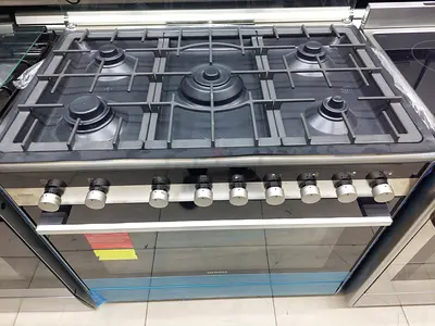 New Stock Piece Siemens 5 Burner Full Gas Cooker Range Size 90cm