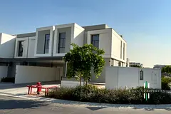 TYPE A | CORNER | GENUINE UNIT | LANDSCAPED