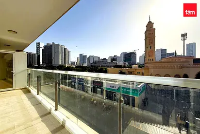 Spacious 1 Bed | Park Facing | Everything Nearby