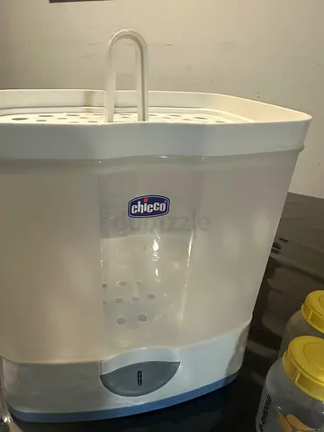 Chicco Electric Baby Bottle Sterilizer - Good Condition with bottle for milk conservation