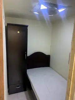 partition for male near the garden metro station