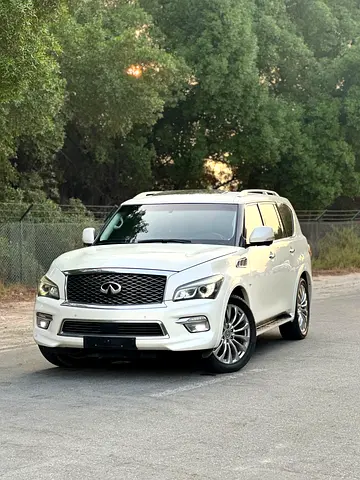 2015 Infiniti QX80 照片 4