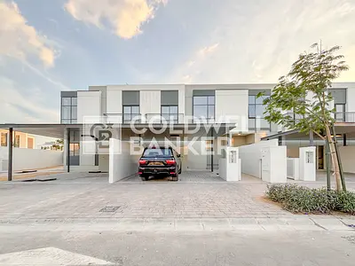 Landscaped | With Maid’s | Single Row