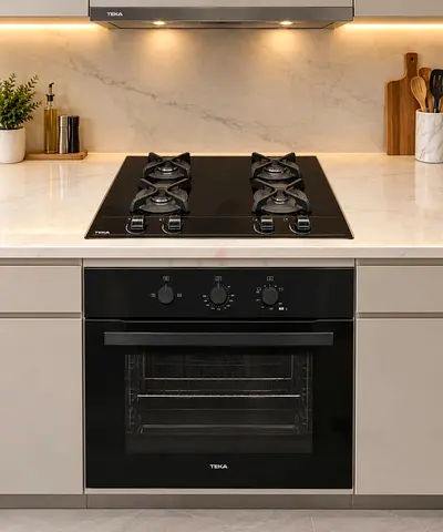 Teka Gas Hob: Brand New GBC 64000 KBA Teka Built-in Gas Oven: HGS 740 BK New Never Used