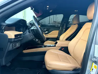 2022 Lincoln CORSAIR — миниатюра 16