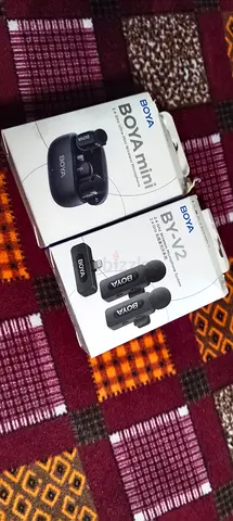 BOYA BY-LM8 / BY-V2 Wireless Earbuds - Brand New Boxes ( 170 for both fix price )