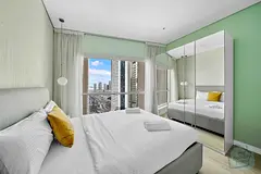 Elegant 1 BR | Stunning Marina View | Special Offer