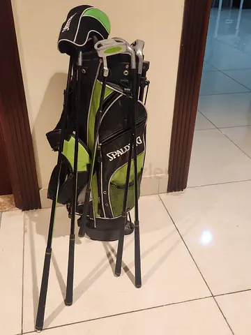 Spalding Stand Golf Bag with Junior Clubs - Good Condition
