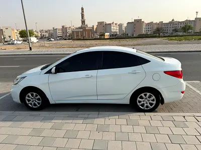 2015 Hyundai ACCENT photo 4