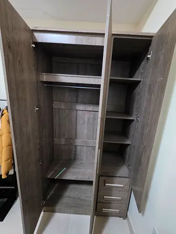 Large wooden wardrobe / armoire in good condition