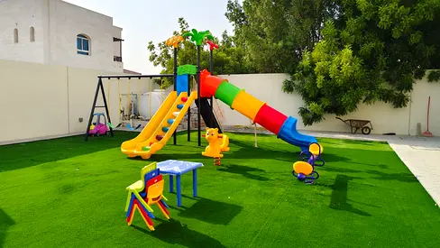 Kids outdoor playground set with slide, tunnel and swings - good condition