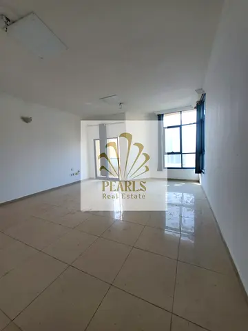 Huge 2 BHK Al Khor Tower Rashidiya 2: 1800 sqft, maid room, 3 baths, closed kitchen & hall, balcony, 4 cheques, chq dep, AED 38k.