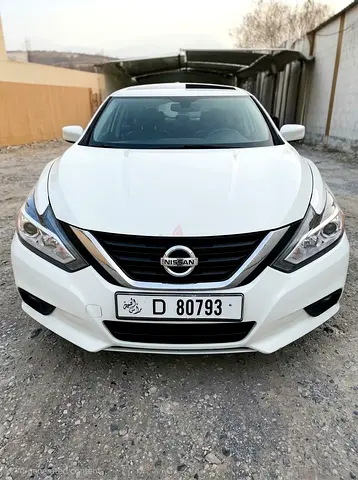 2016 Nissan Altima - American Specs - Well Maintained