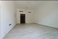 Unfurnished | Fitted Kitchen | Chiller Free