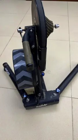 Used Bike Trainer Stand for Road/Cassette Wheel