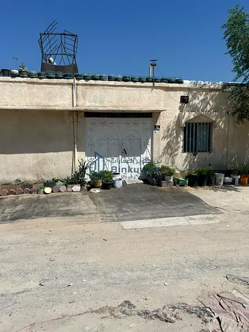 A unique opportunity at a bargain price in Al-Nasiriyah: a house for the price of land