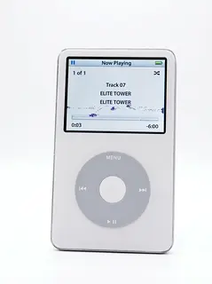 Classifieds: Apple ipod classic 5th Gen | dubizzle UAE