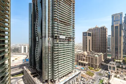 Fully Furnished l High Floor l Vacant Unit