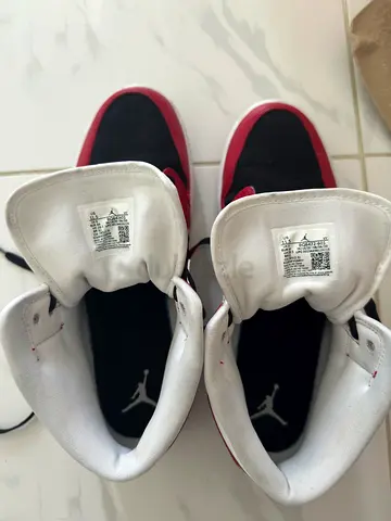 Used Air Jordan sneakers - US 11.5