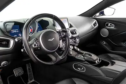صورة 7 لـ 2019 Aston Martin VANTAGE