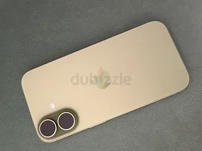 iPhone 17 256 - Green (Good Condition)