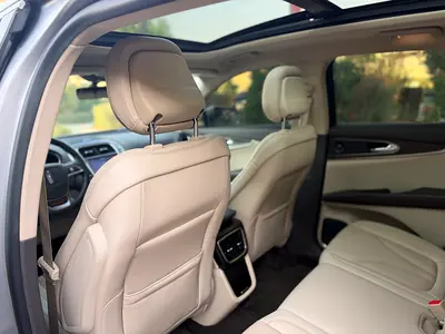 2020 Lincoln NAUTILUS — миниатюра 17