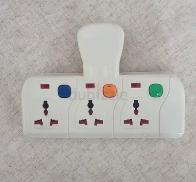 3-socket Universal Power Adapter with Individual Switches