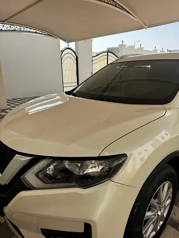 2020 Nissan X-TRAIL photo 2