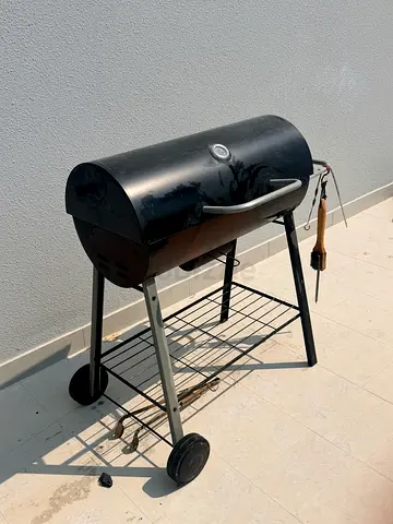 Char-Griller Barrel Charcoal Grill,