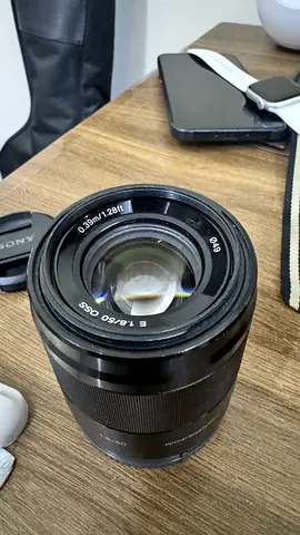 sony sel50f18 50MM prime lens for APSC