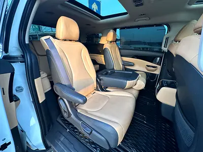 صورة 8 لـ 2024 KIA CARNIVAL