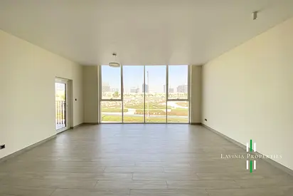 HUGE LIVING AREA | OPEN VIEW | MULTIPLE SCHOOLS