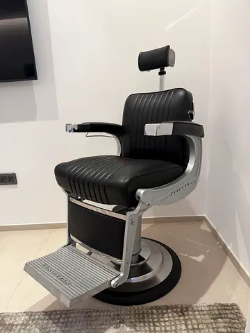 TAKARA BELMONT Elegance BB-225 Elite Black Leather Barber/Salon Chair with Headrest and Footrest